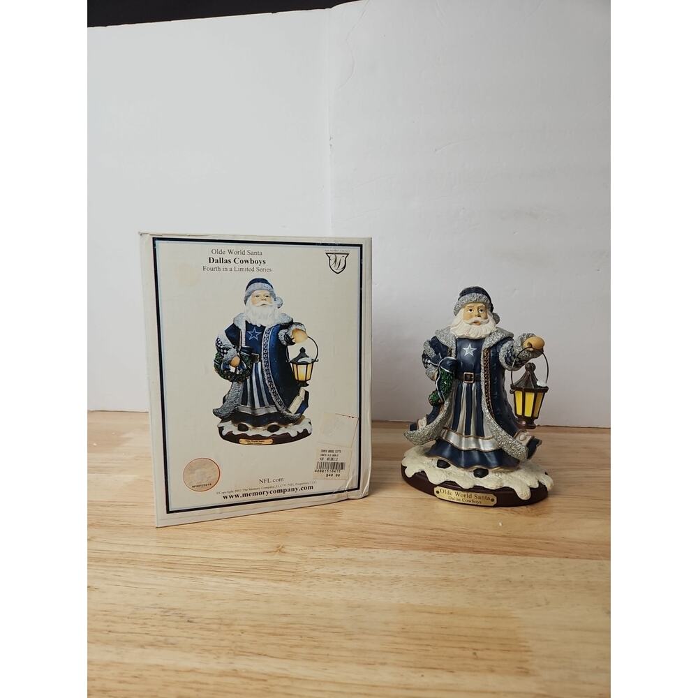 Olde World Santa Dallas Cowboys Fourth In Limited Series 2003 w/box